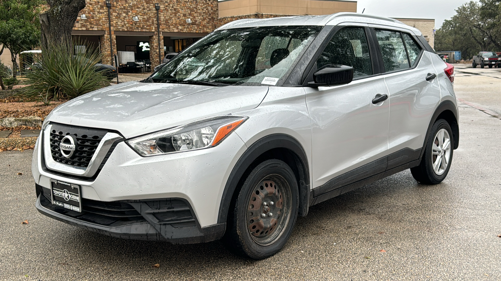 2018 Nissan Kicks S 3