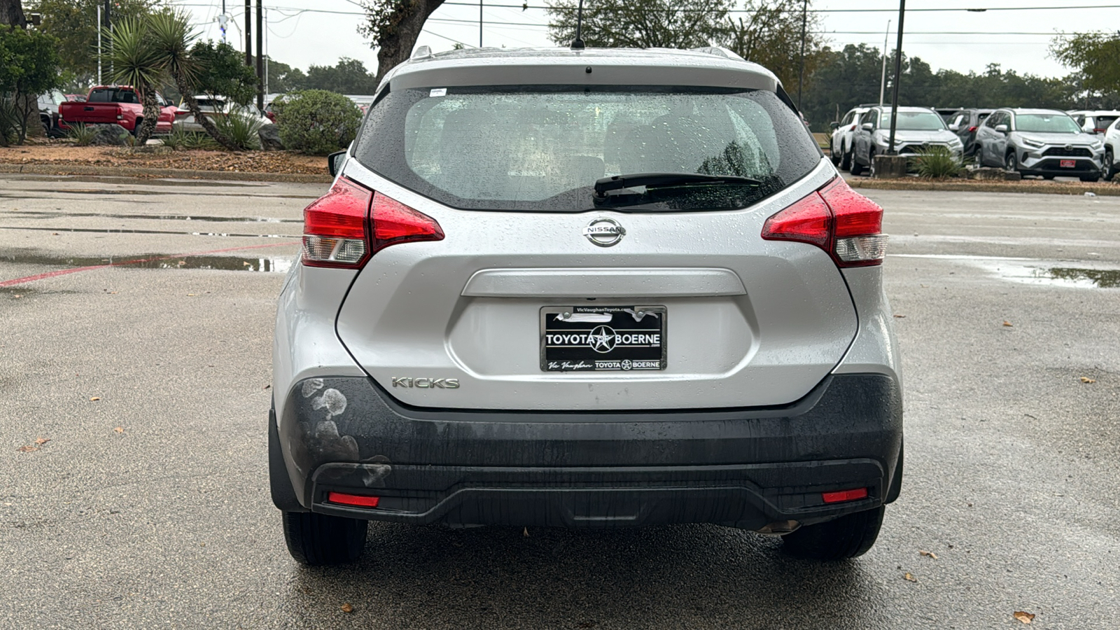 2018 Nissan Kicks S 6