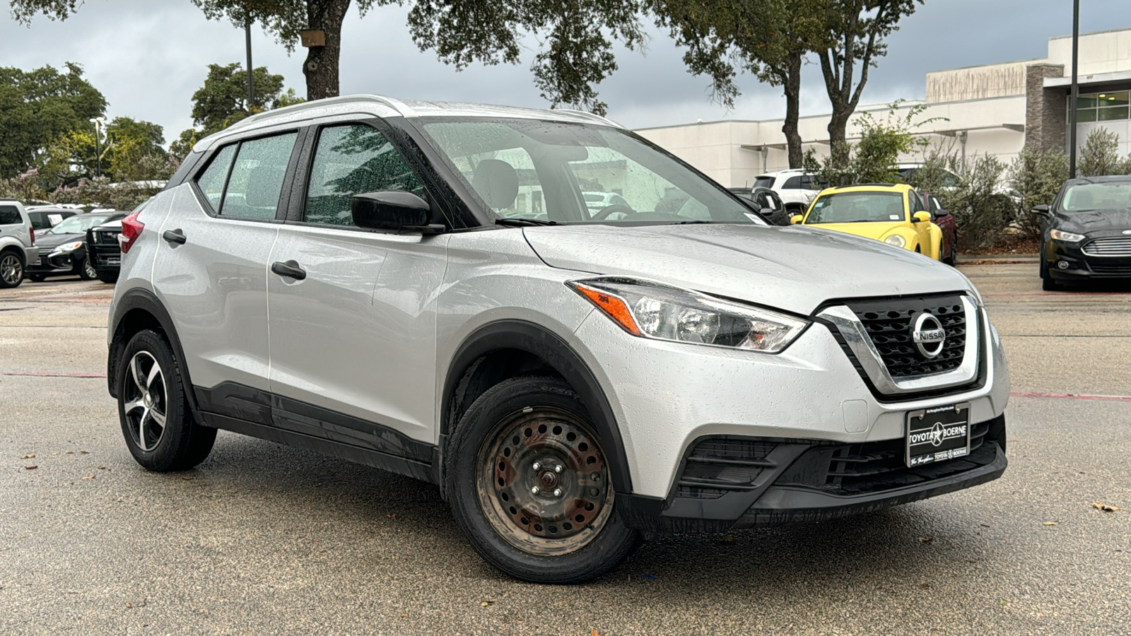 2018 Nissan Kicks S 36