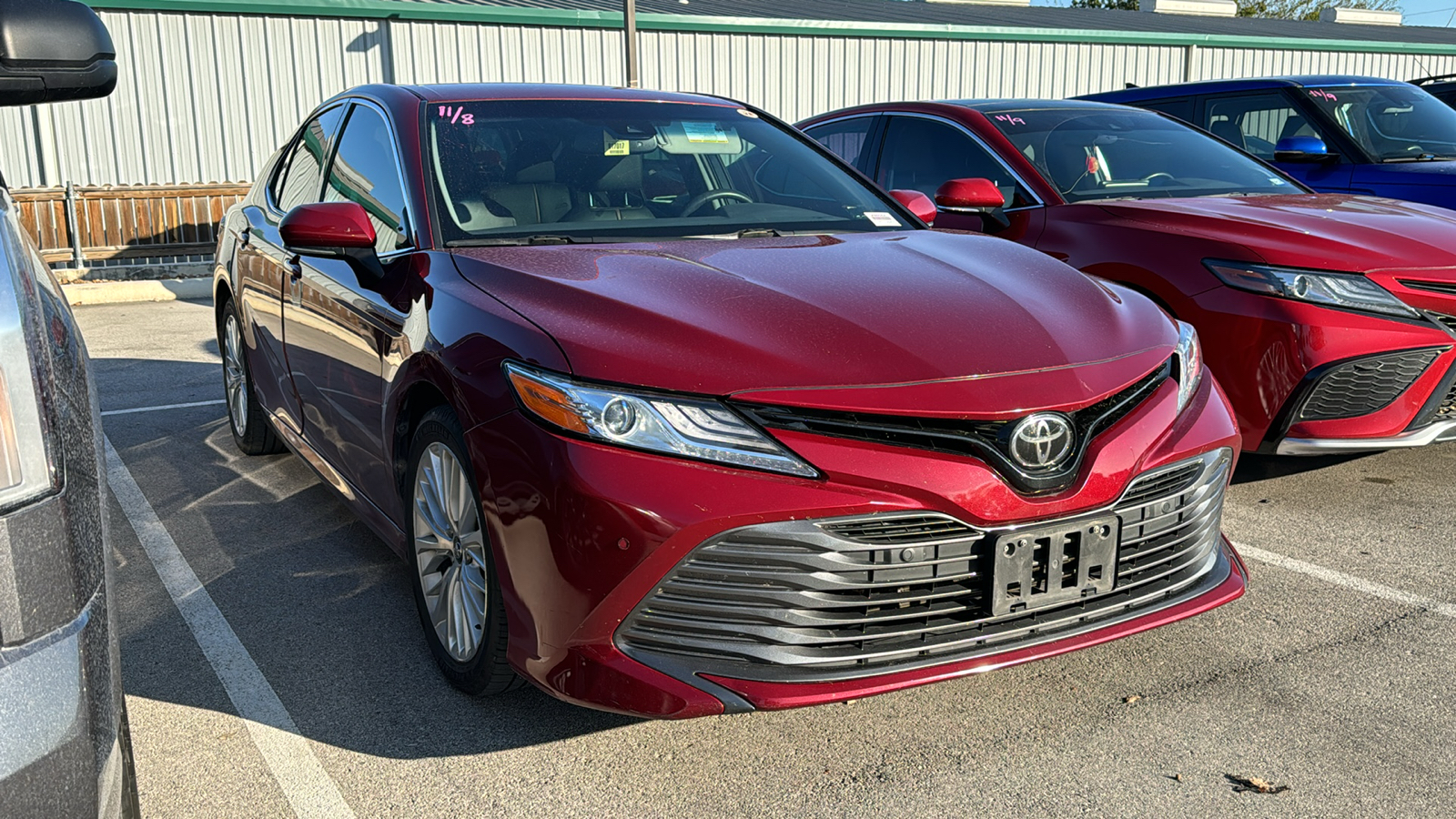 2018 Toyota Camry XLE 2