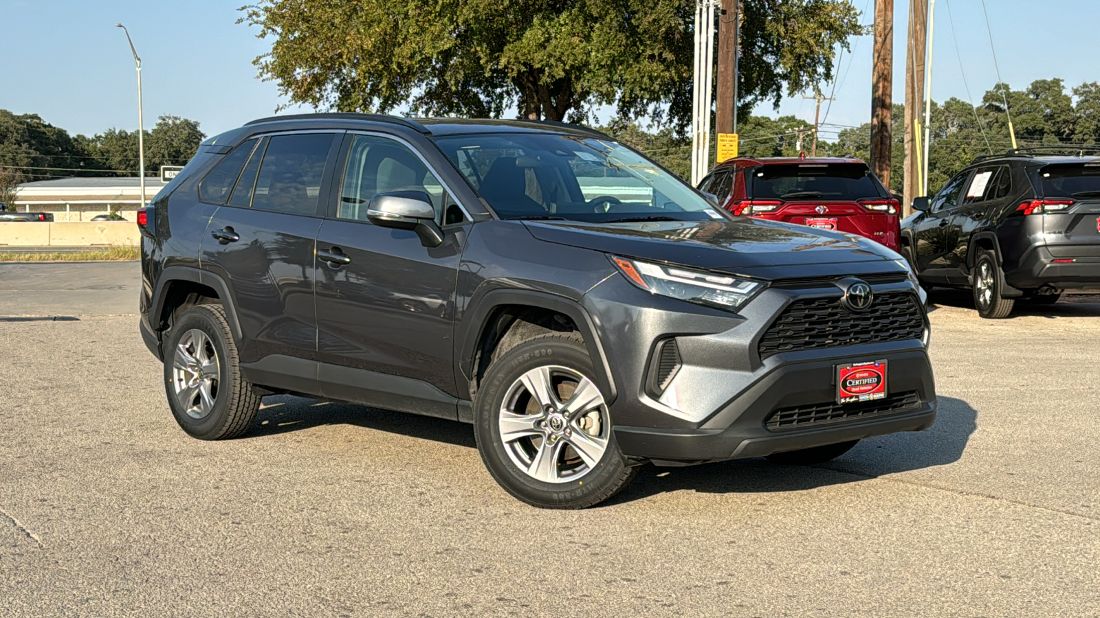 2022 Toyota RAV4 XLE 39