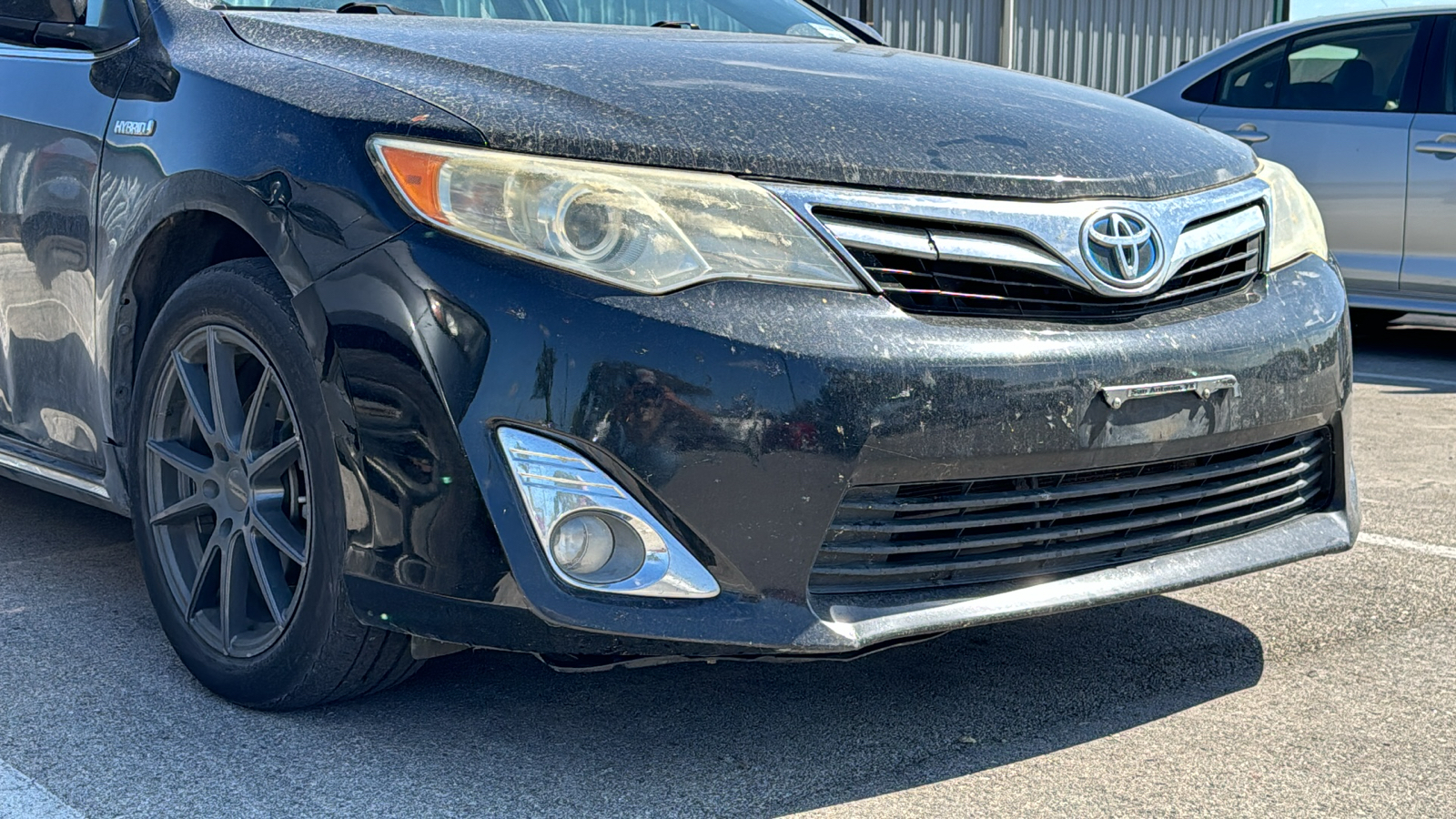 2014 Toyota Camry Hybrid LE 9