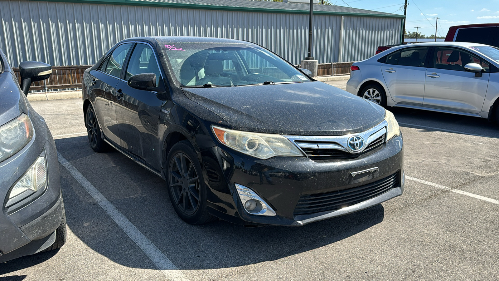 2014 Toyota Camry Hybrid LE 11