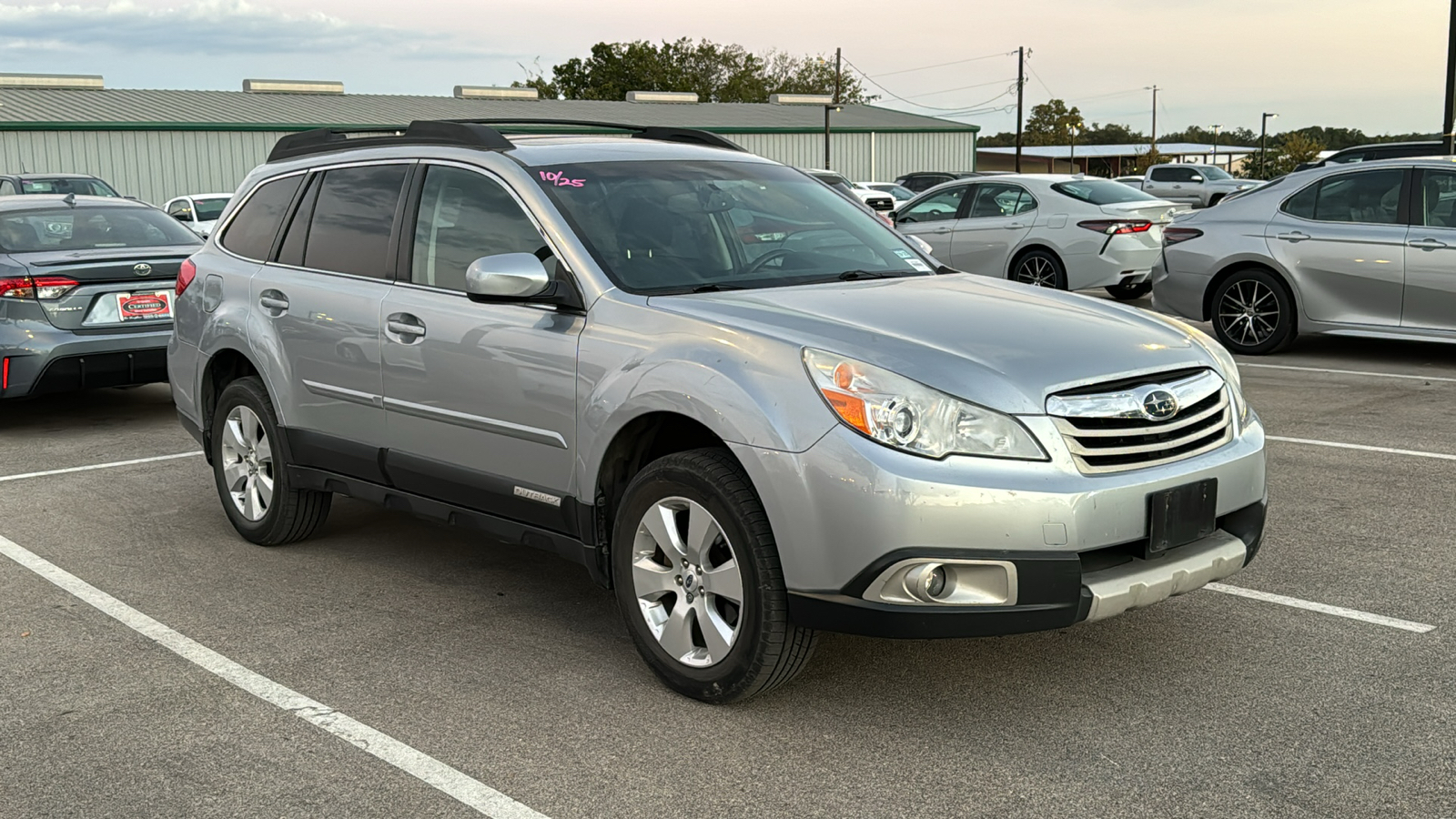 2012 Subaru Outback 2.5i 1