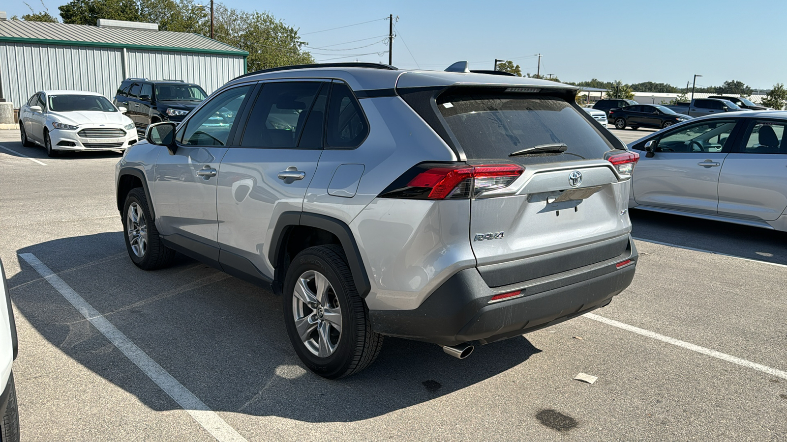 2022 Toyota RAV4 XLE 4