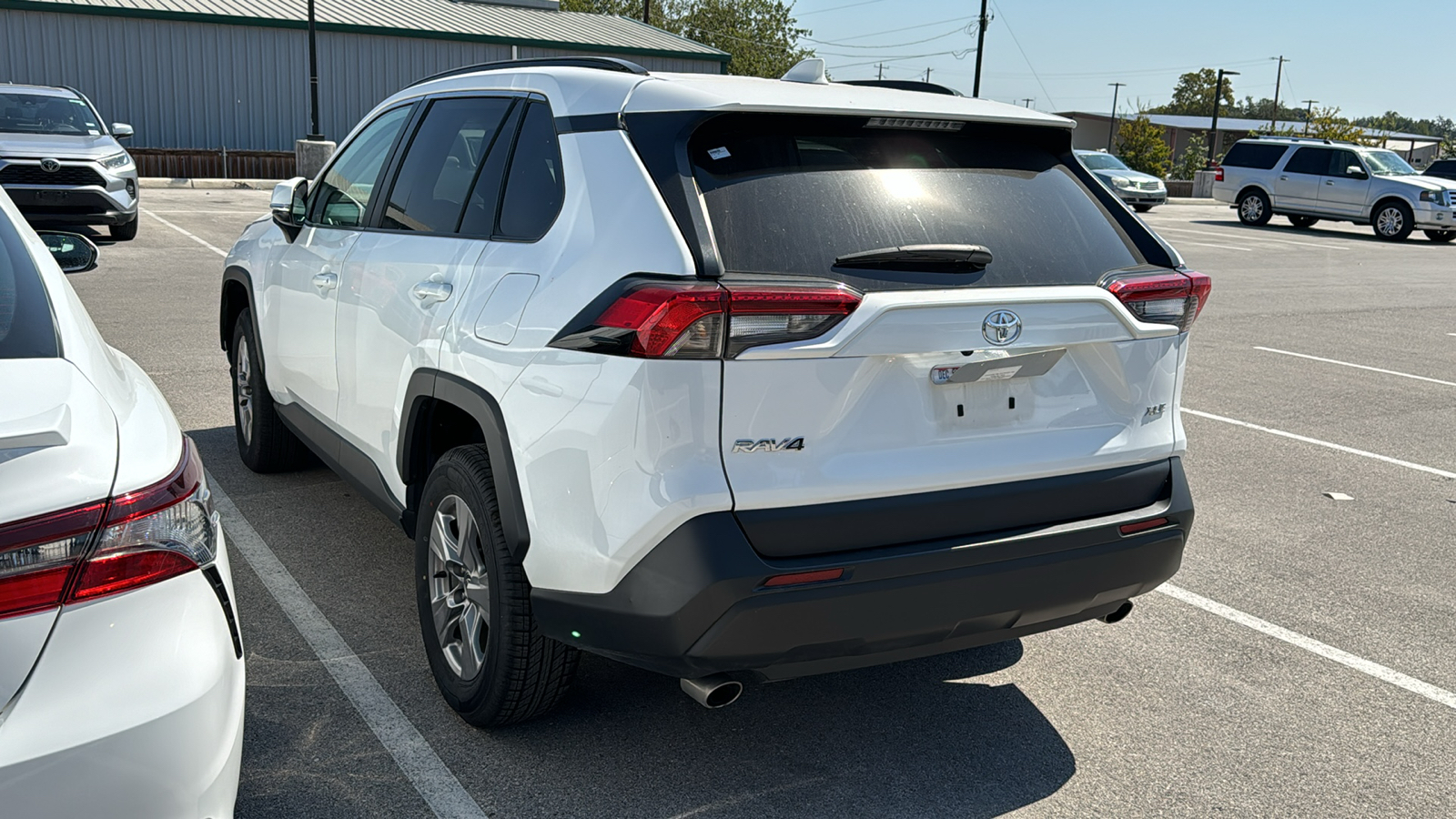 2022 Toyota RAV4 XLE 4