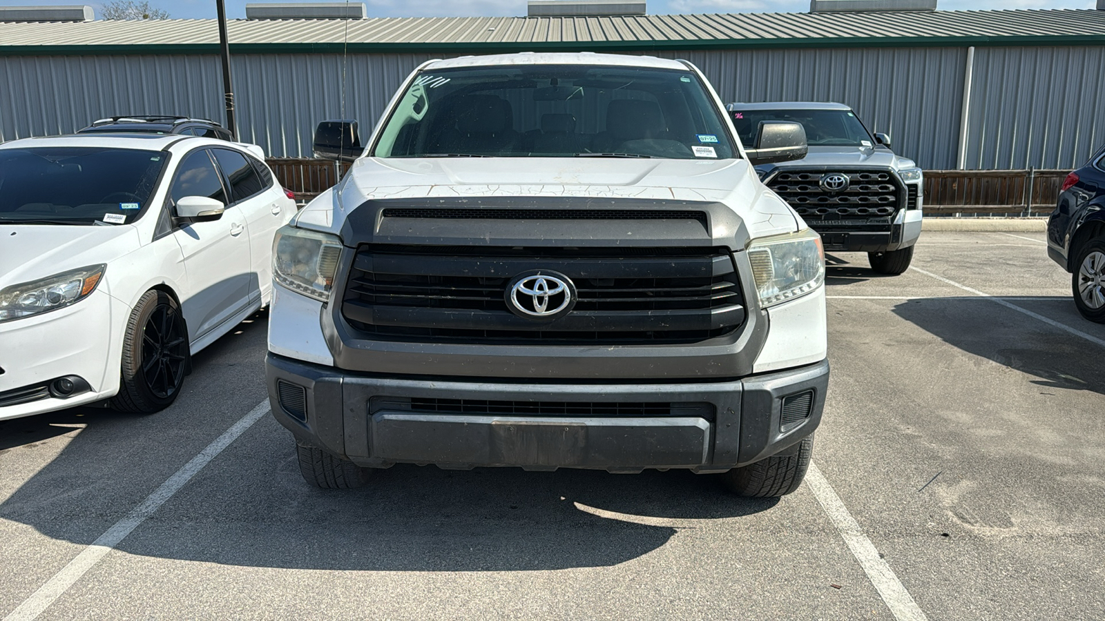 2014 Toyota Tundra SR 3