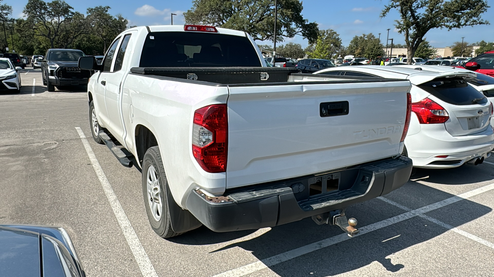 2014 Toyota Tundra SR 5