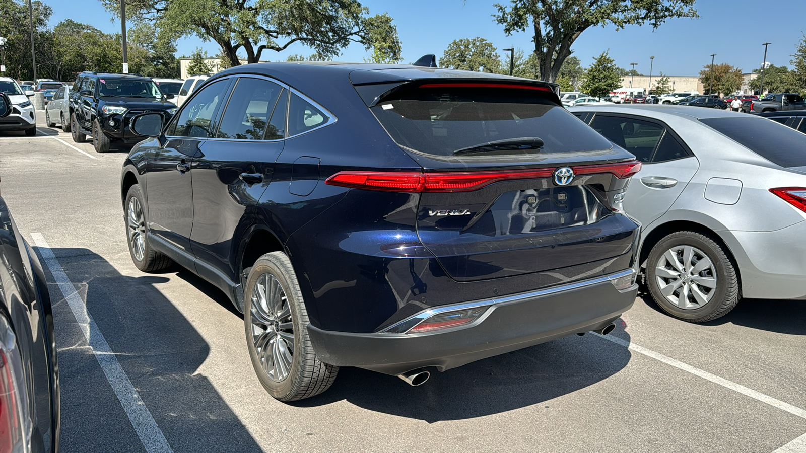 2022 Toyota Venza Limited 4