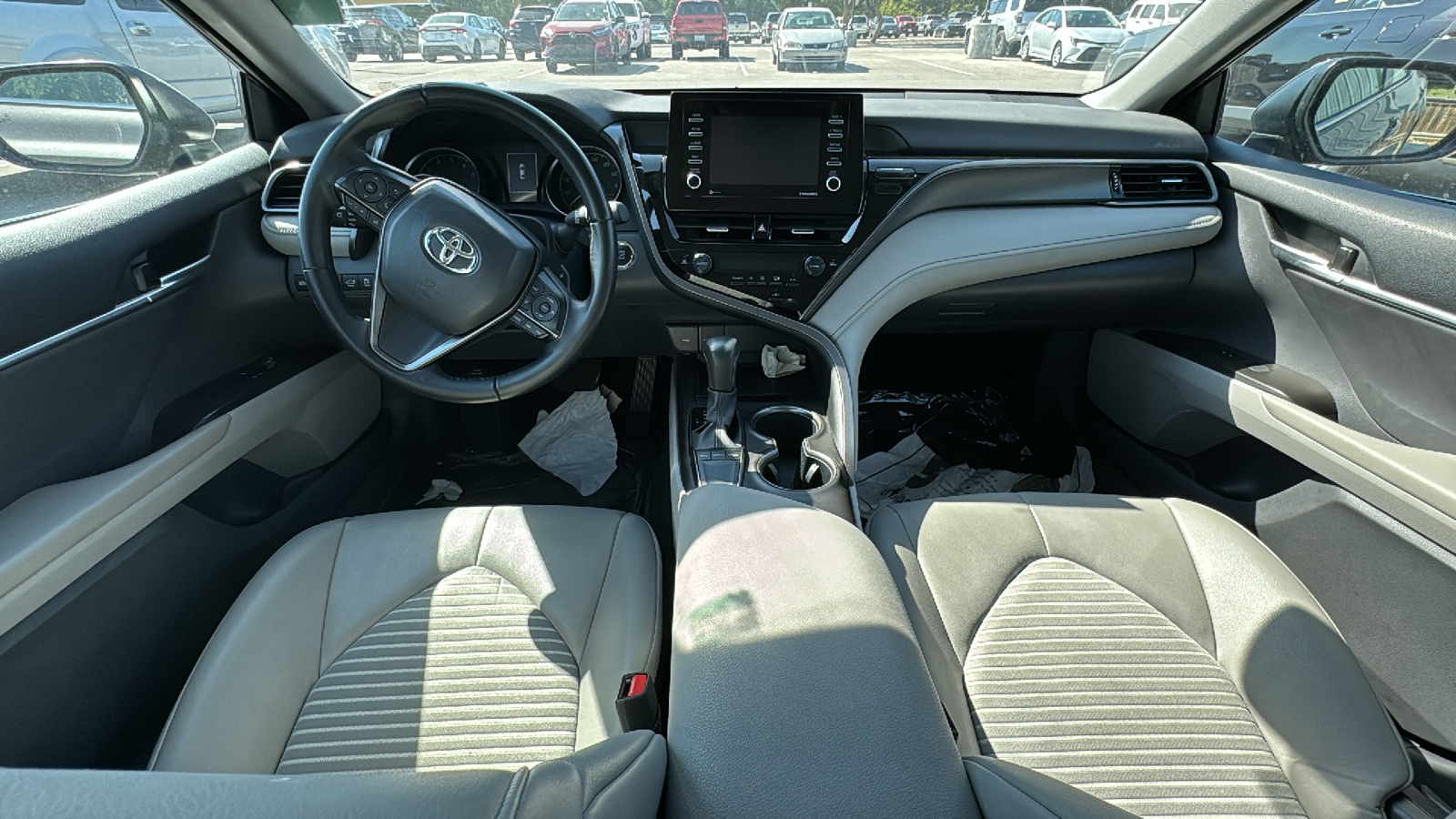 2024 Toyota Camry SE 9