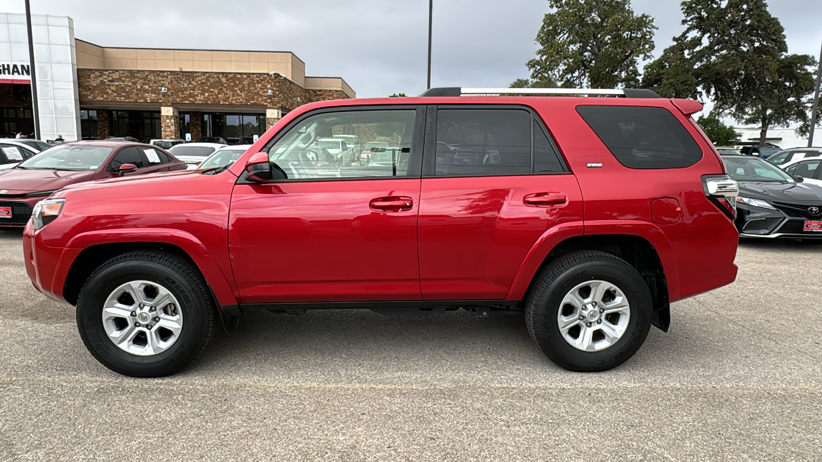 2023 Toyota 4Runner SR5 5