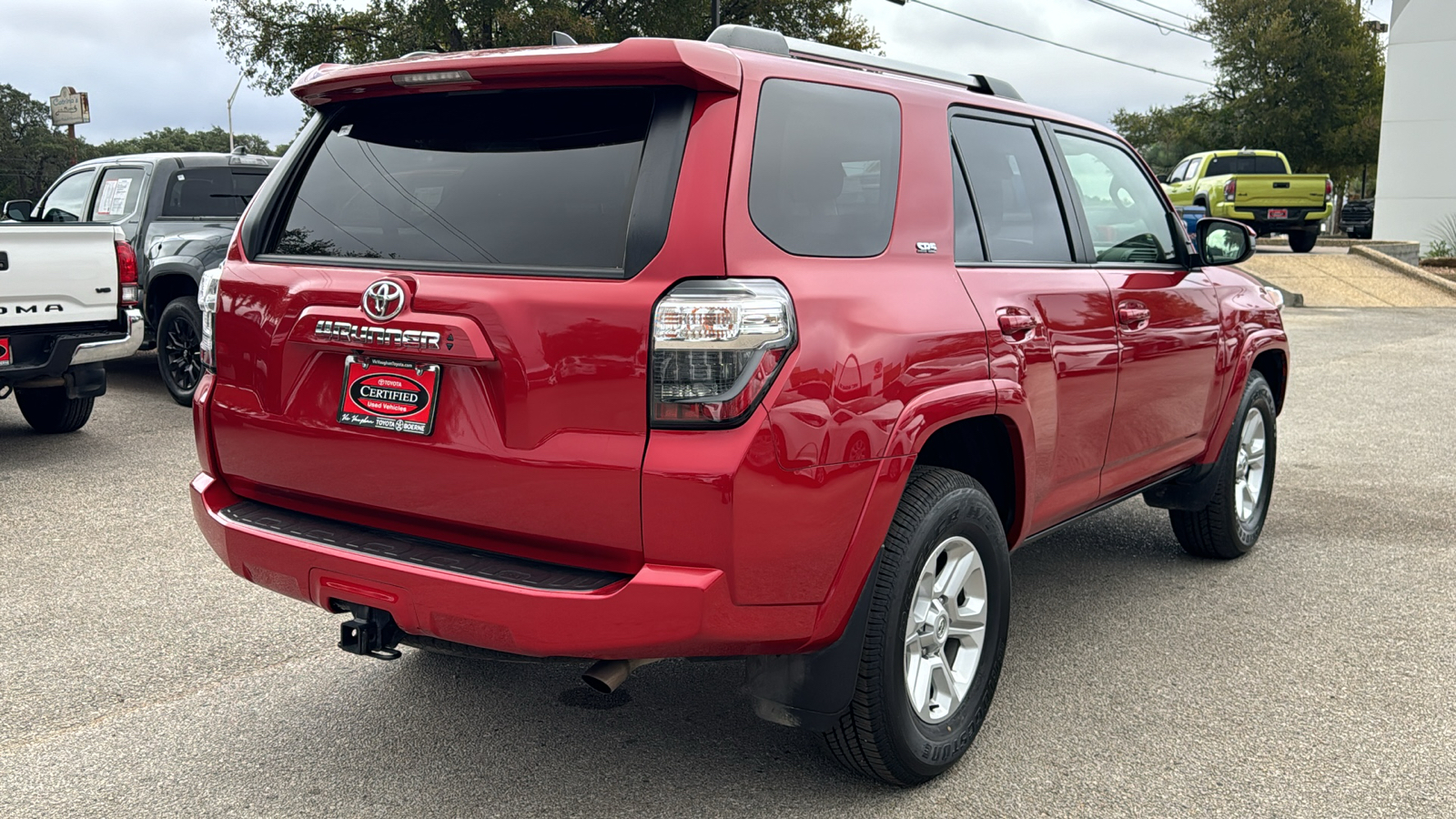 2023 Toyota 4Runner SR5 8