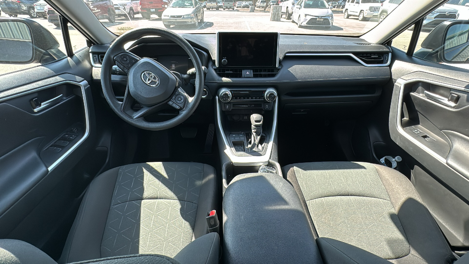 2023 Toyota RAV4 XLE 9