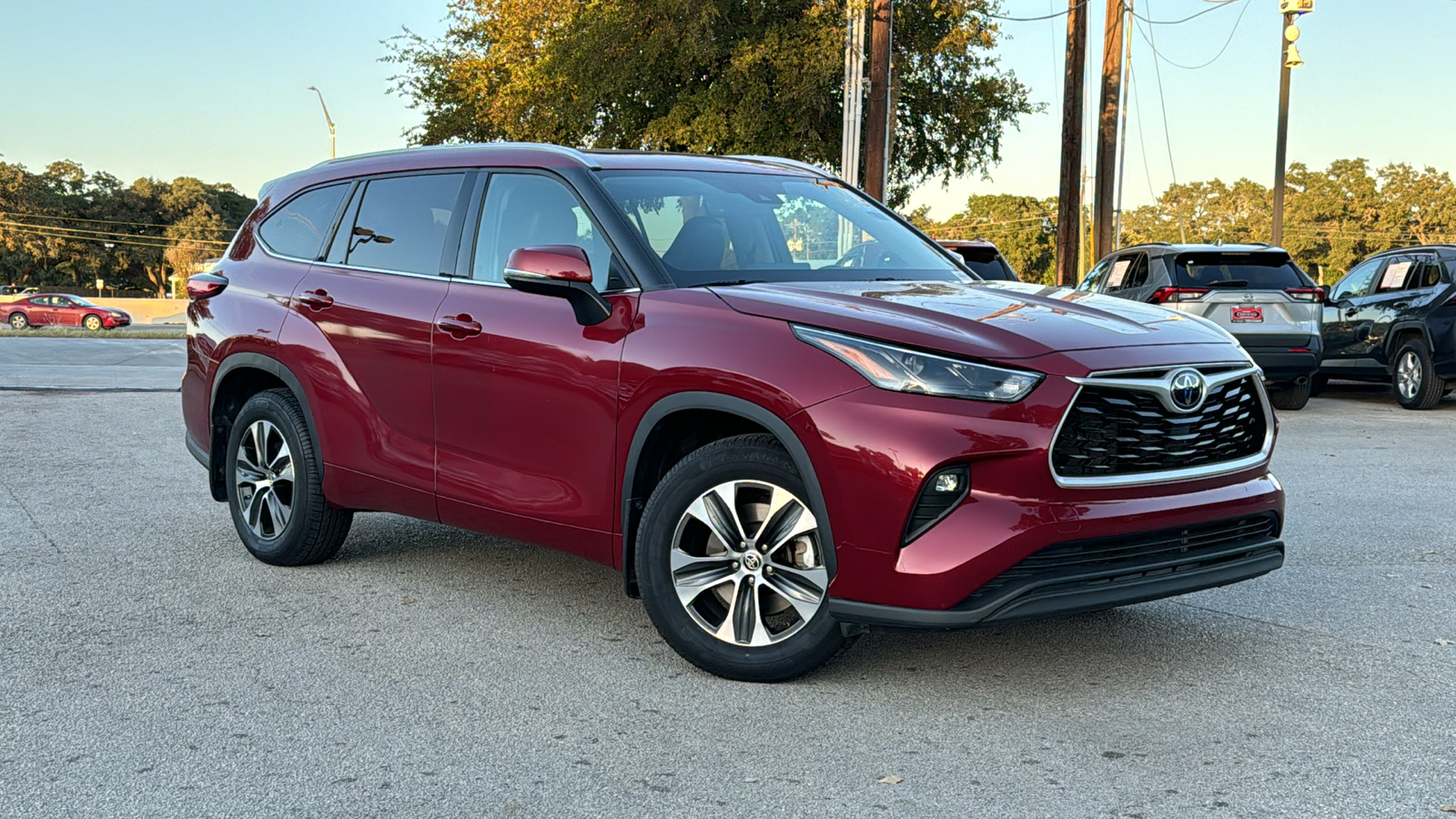 2022 Toyota Highlander XLE 1