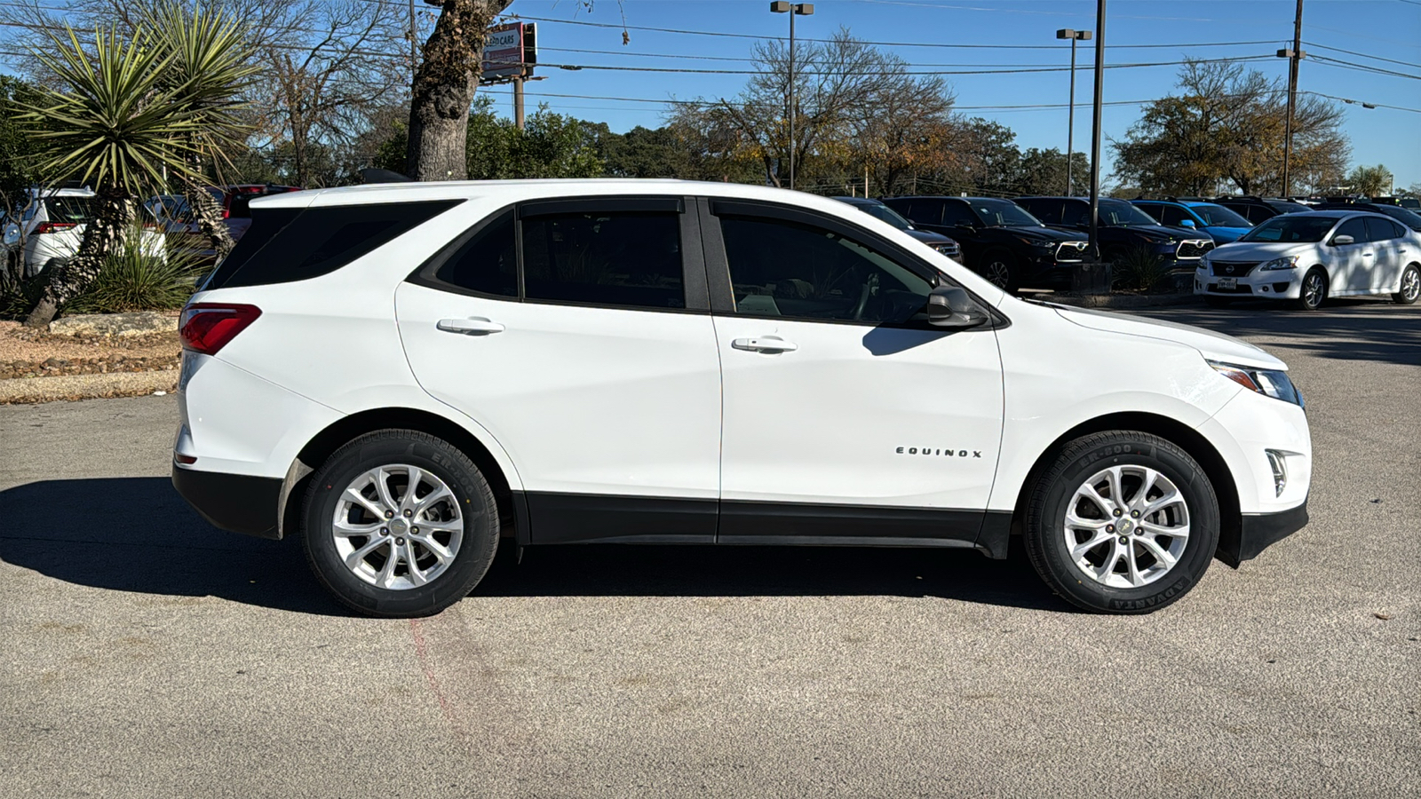 2021 Chevrolet Equinox LS 8