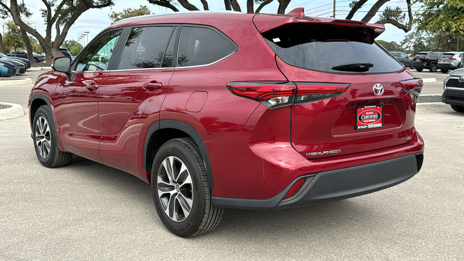 2023 Toyota Highlander XLE 6