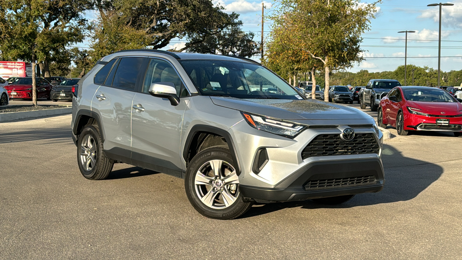 2024 Toyota RAV4 XLE 39