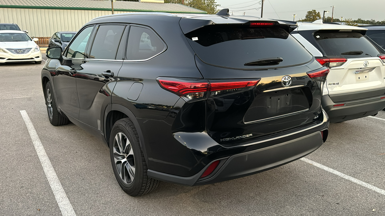 2022 Toyota Highlander XLE 5