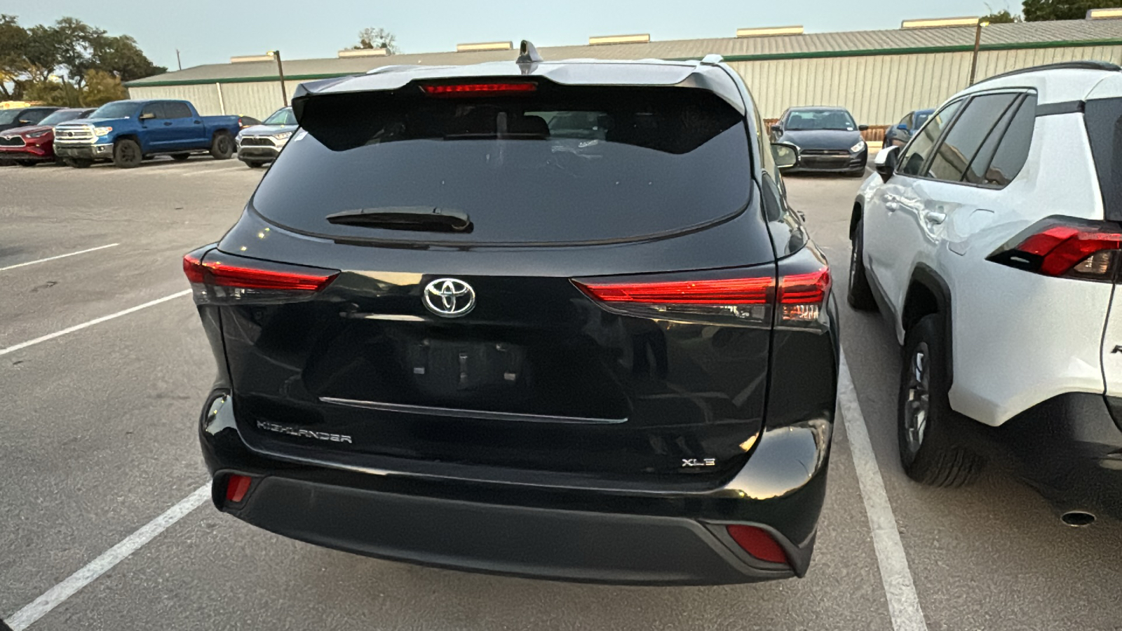 2022 Toyota Highlander XLE 6