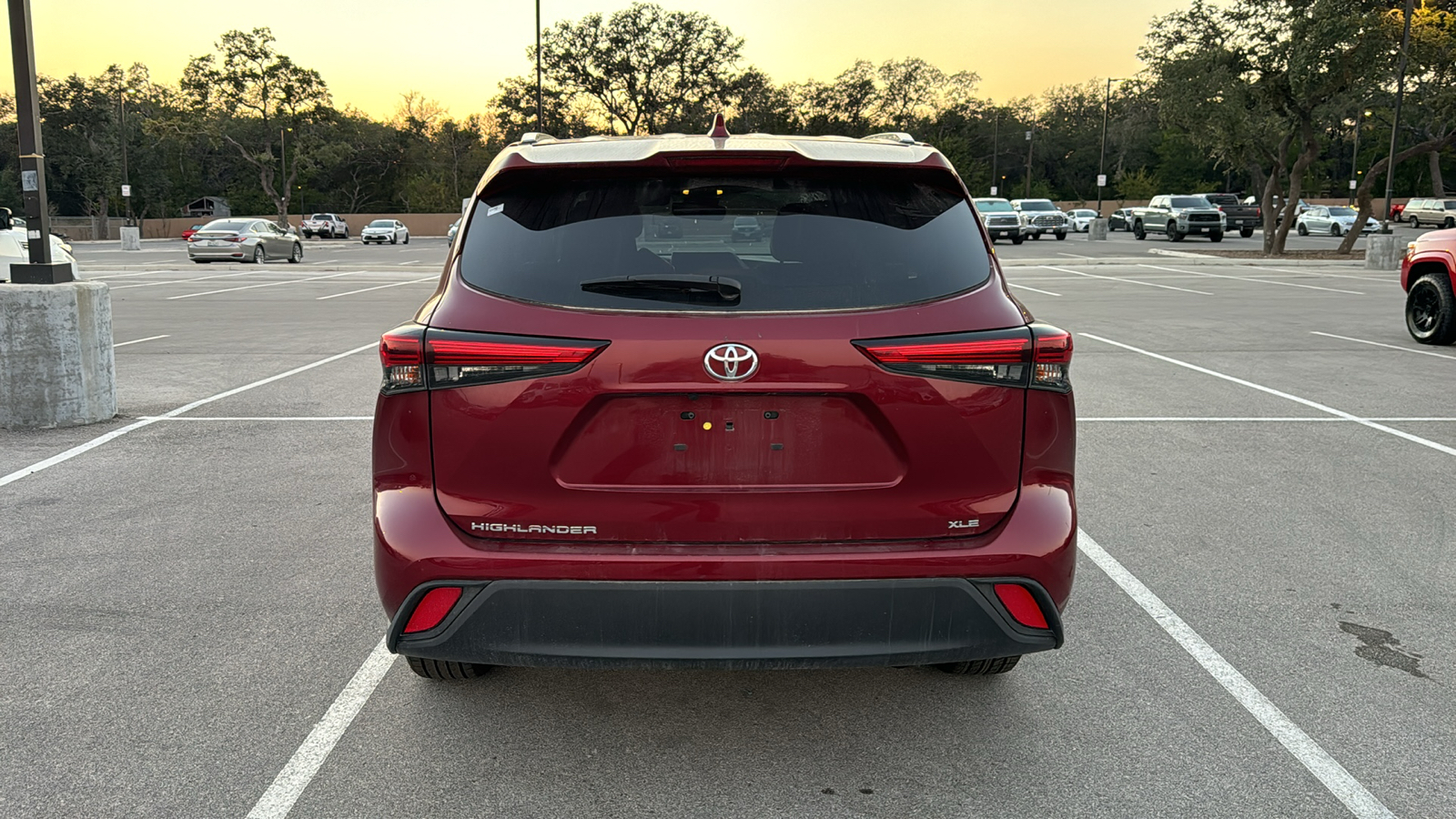 2023 Toyota Highlander XLE 6