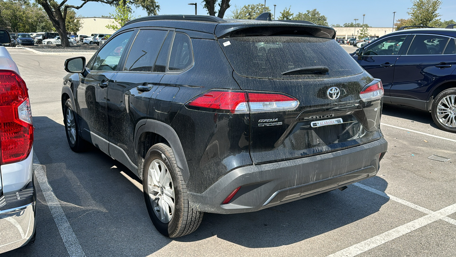 2022 Toyota Corolla Cross LE 4