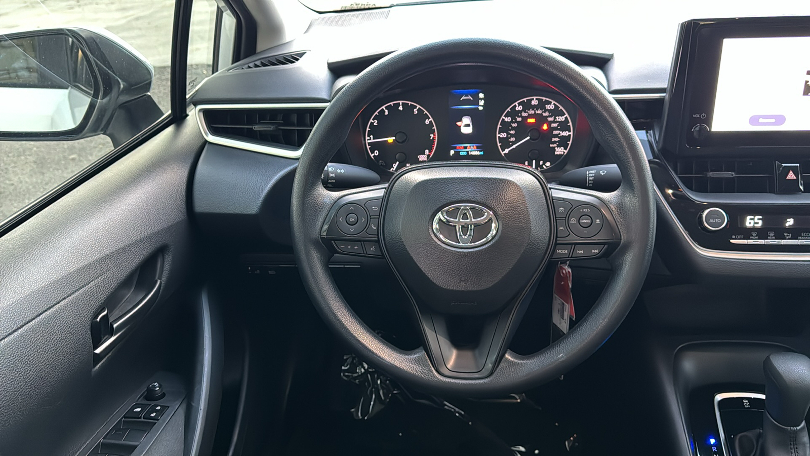 2024 Toyota Corolla LE 27