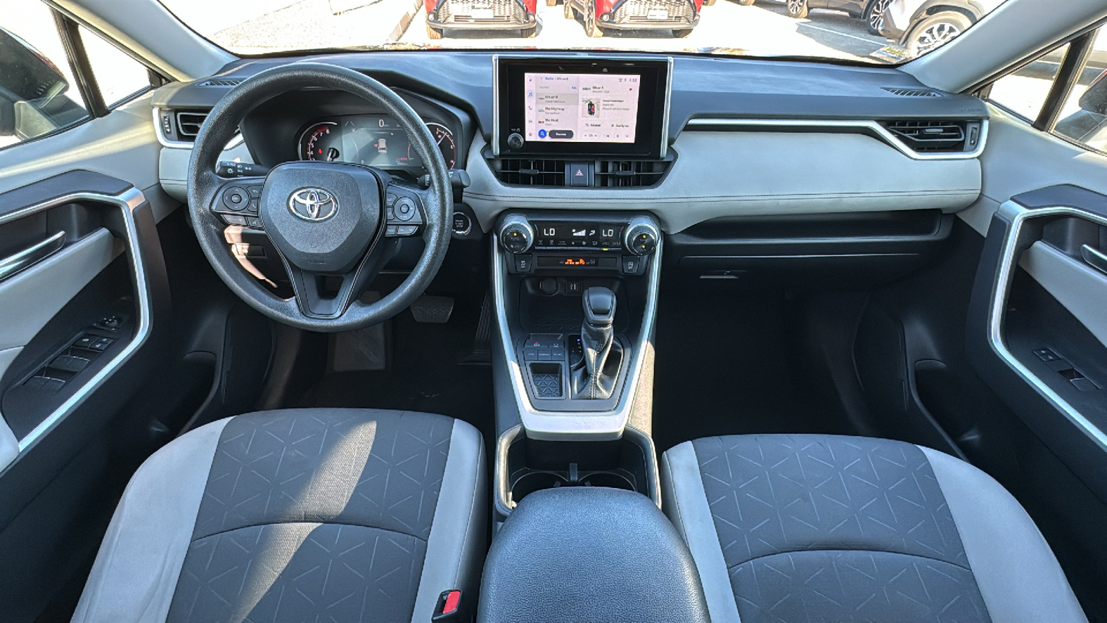 2023 Toyota RAV4 XLE 18