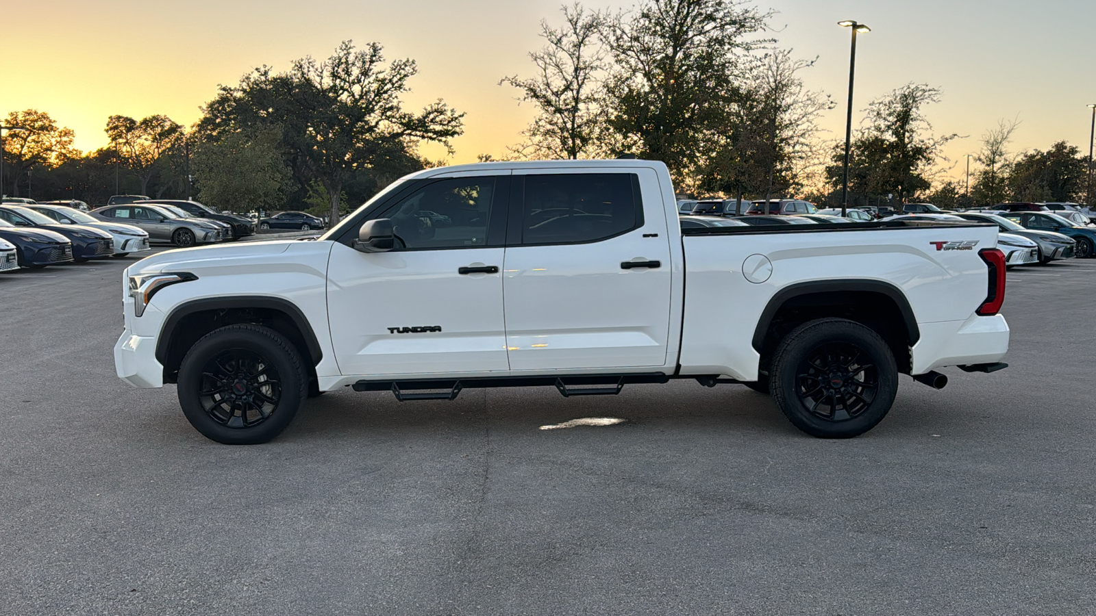 2023 Toyota Tundra SR5 4