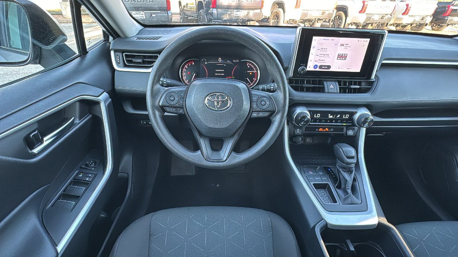 2024 Toyota RAV4 XLE 19