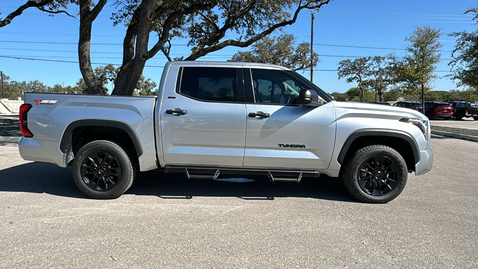 2023 Toyota Tundra SR5 8