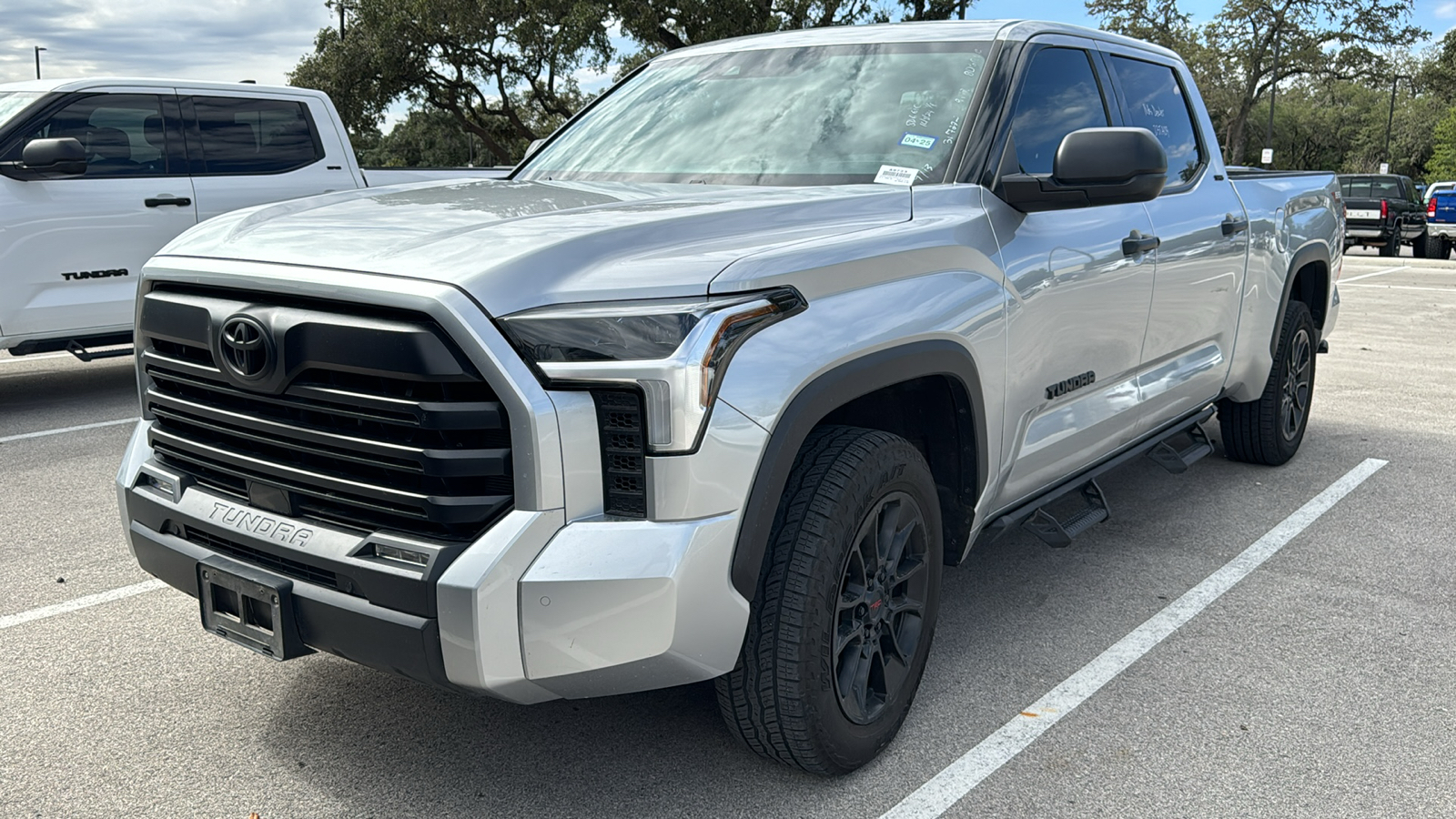 2023 Toyota Tundra SR5 2