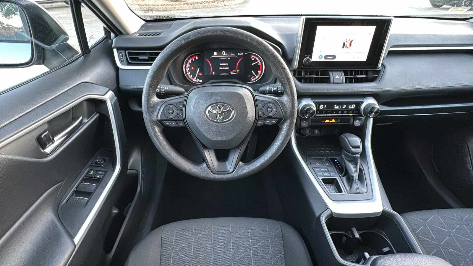 2023 Toyota RAV4 XLE 20