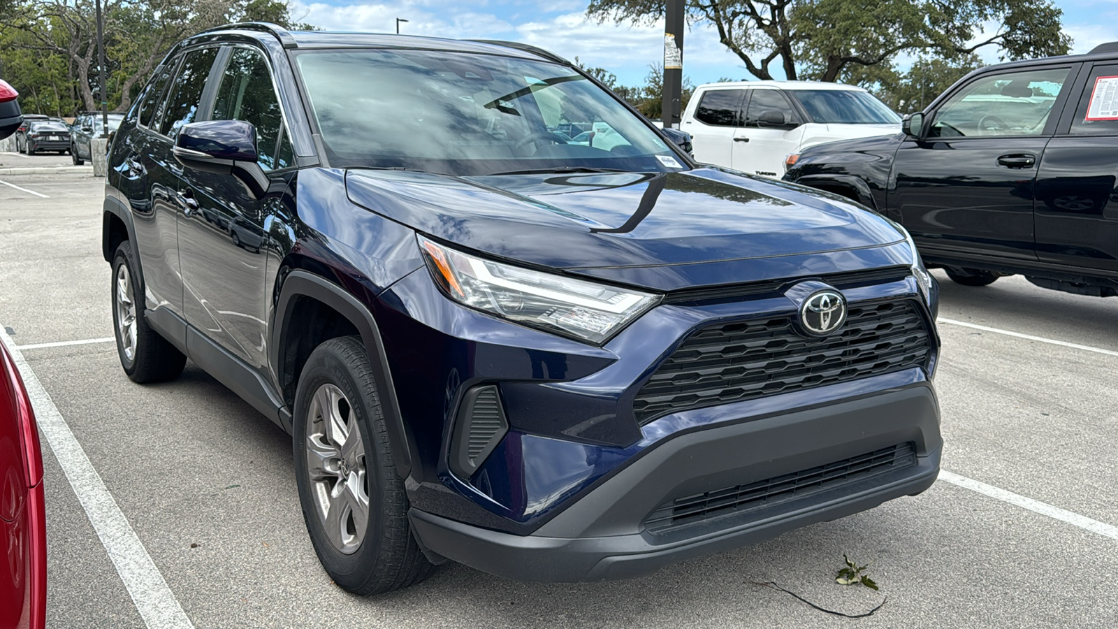 2023 Toyota RAV4 XLE 12