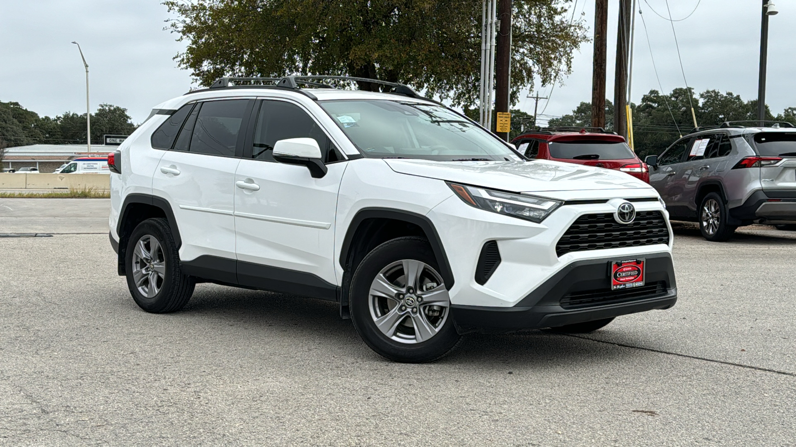 2023 Toyota RAV4 XLE 39