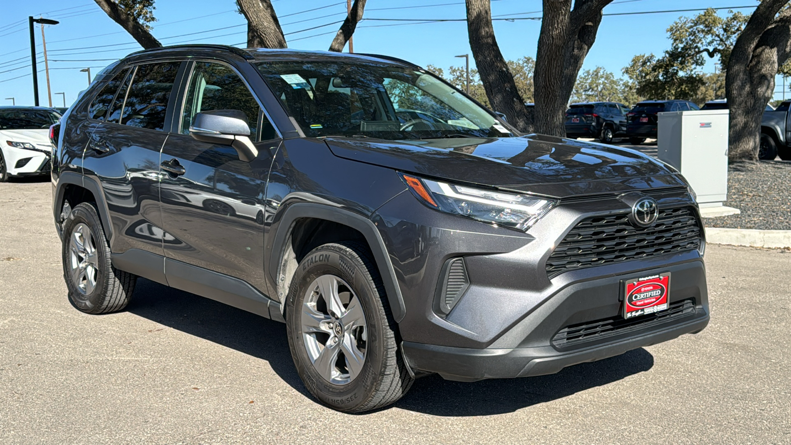 2022 Toyota RAV4 XLE 35