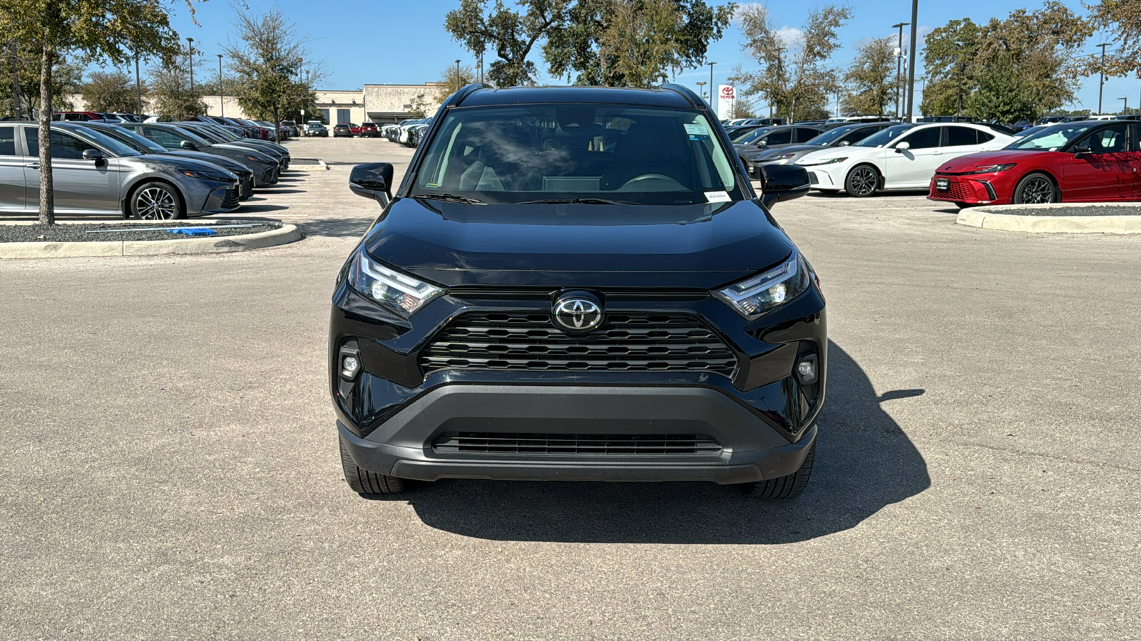 2023 Toyota RAV4 XLE Premium 2