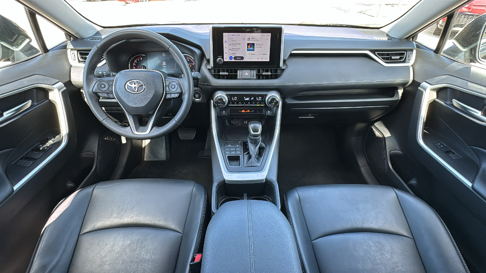 2023 Toyota RAV4 XLE Premium 17