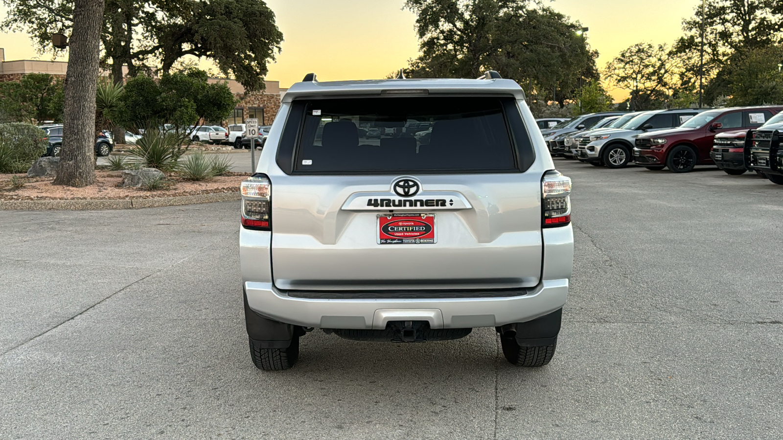 2023 Toyota 4Runner SR5 6