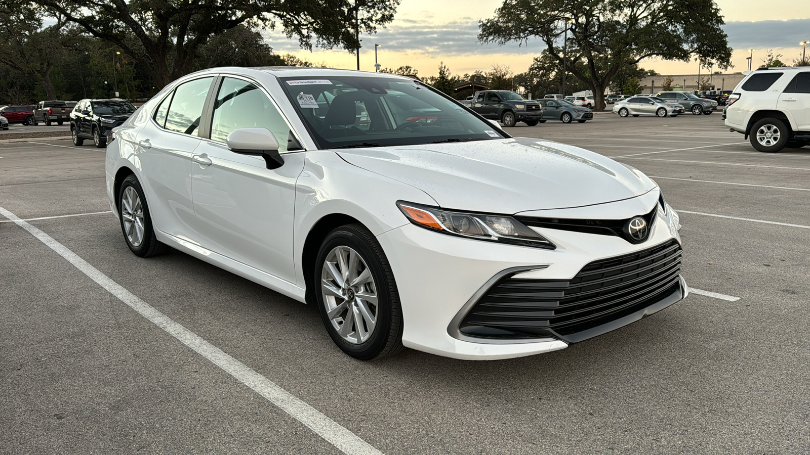 2024 Toyota Camry LE 2