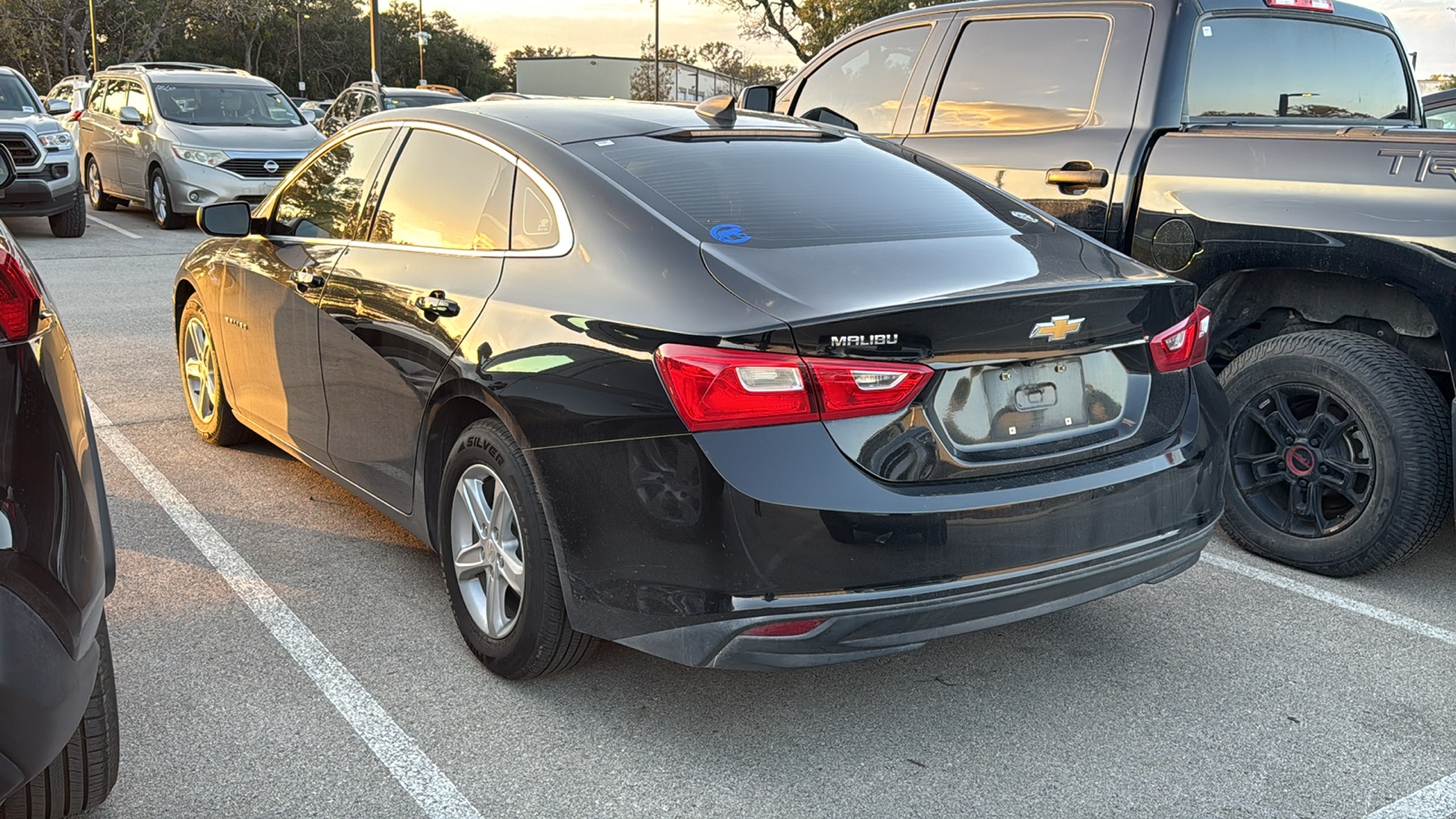 2019 Chevrolet Malibu LS 4