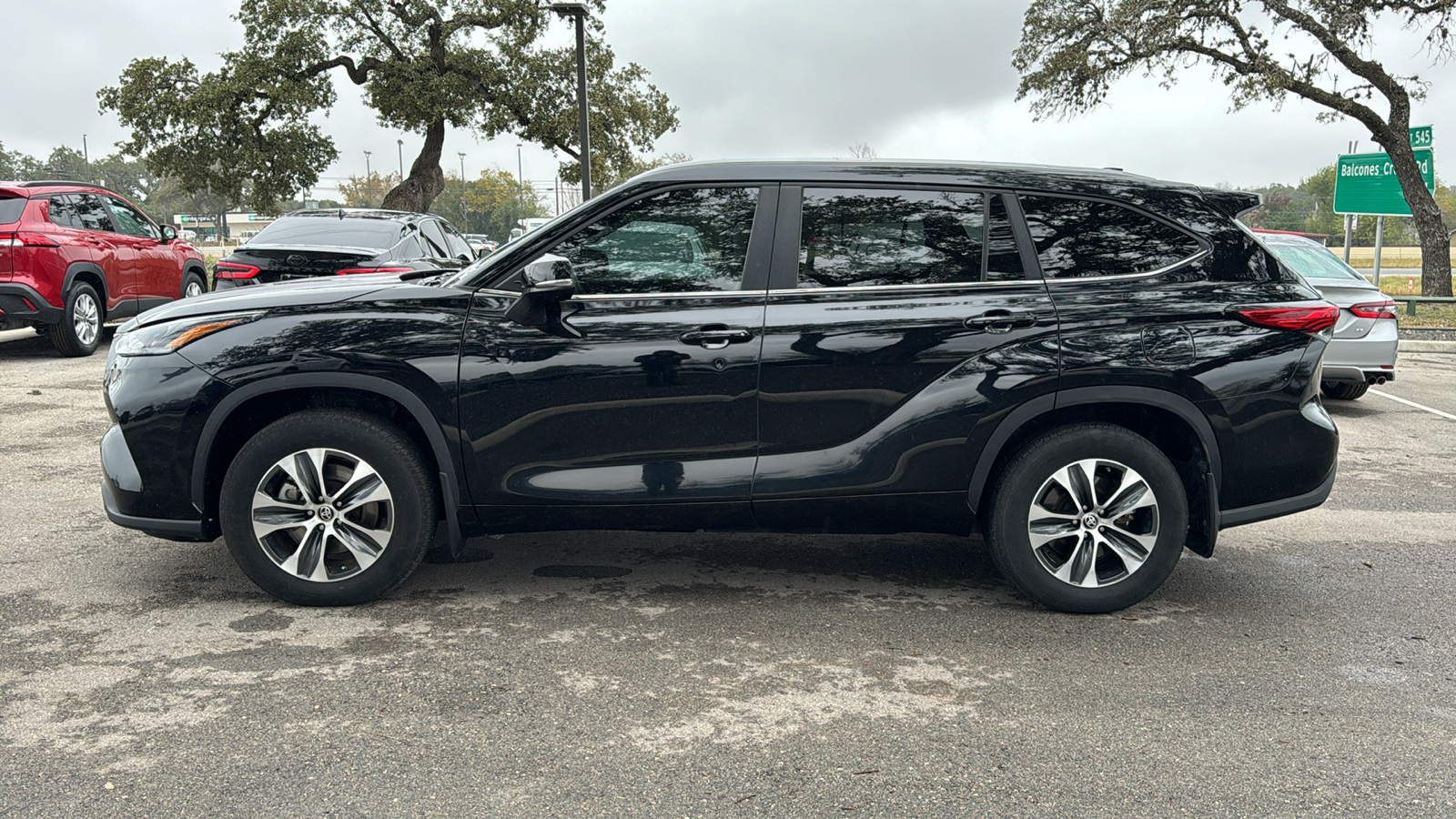 2023 Toyota Highlander XLE 5