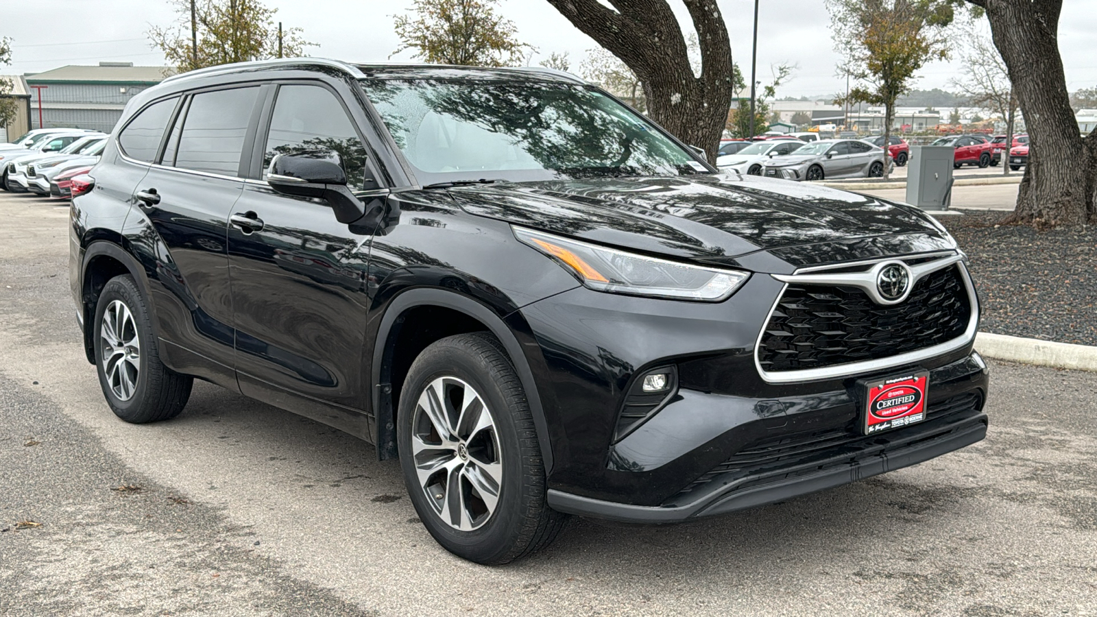 2023 Toyota Highlander XLE 38