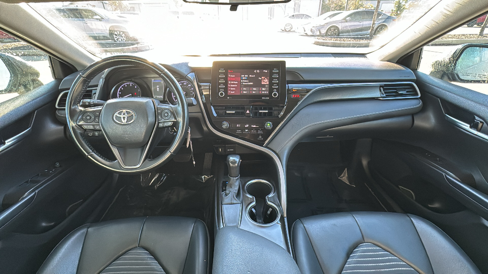 2021 Toyota Camry SE 26