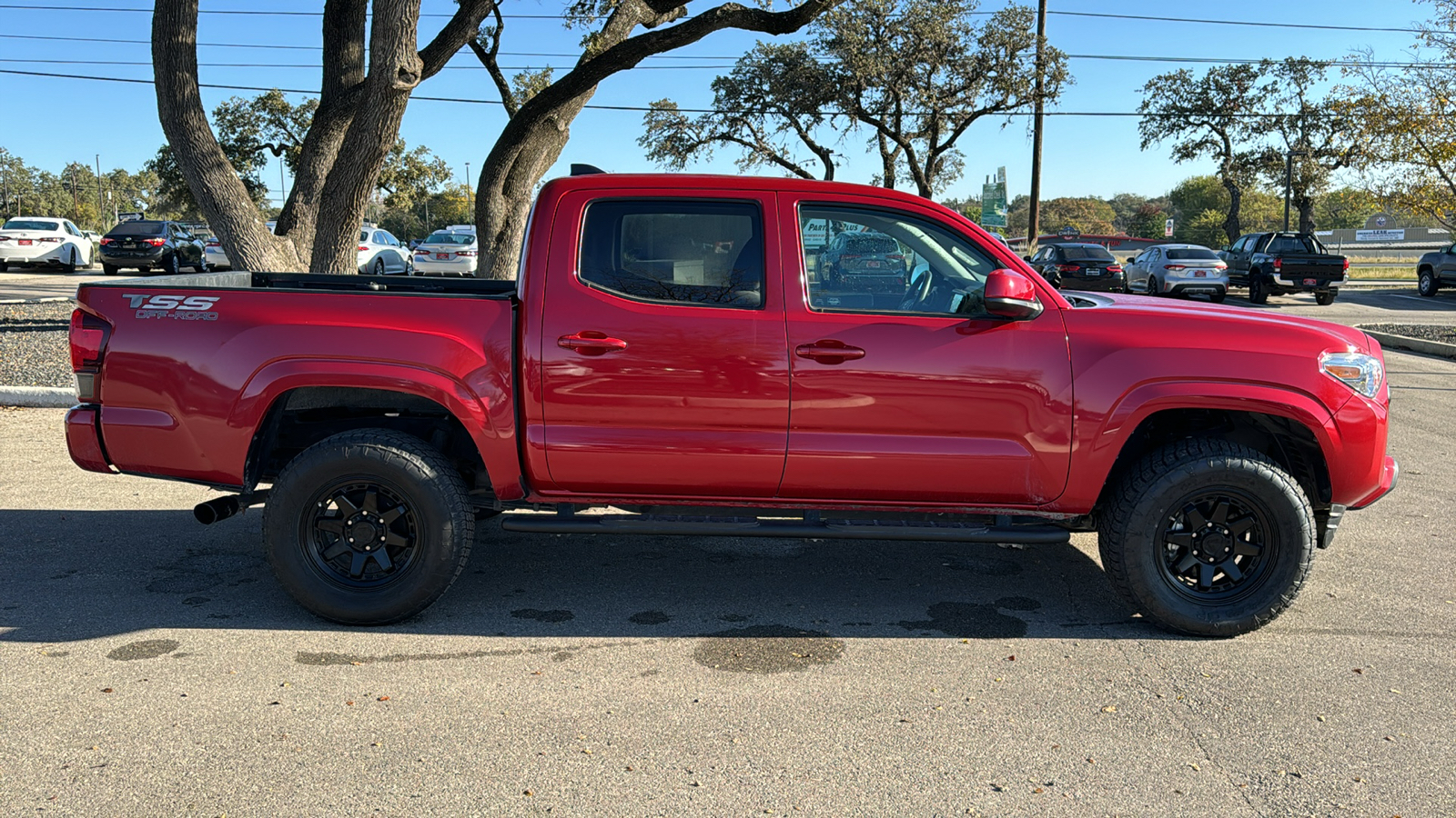 2023 Toyota Tacoma SR5 8