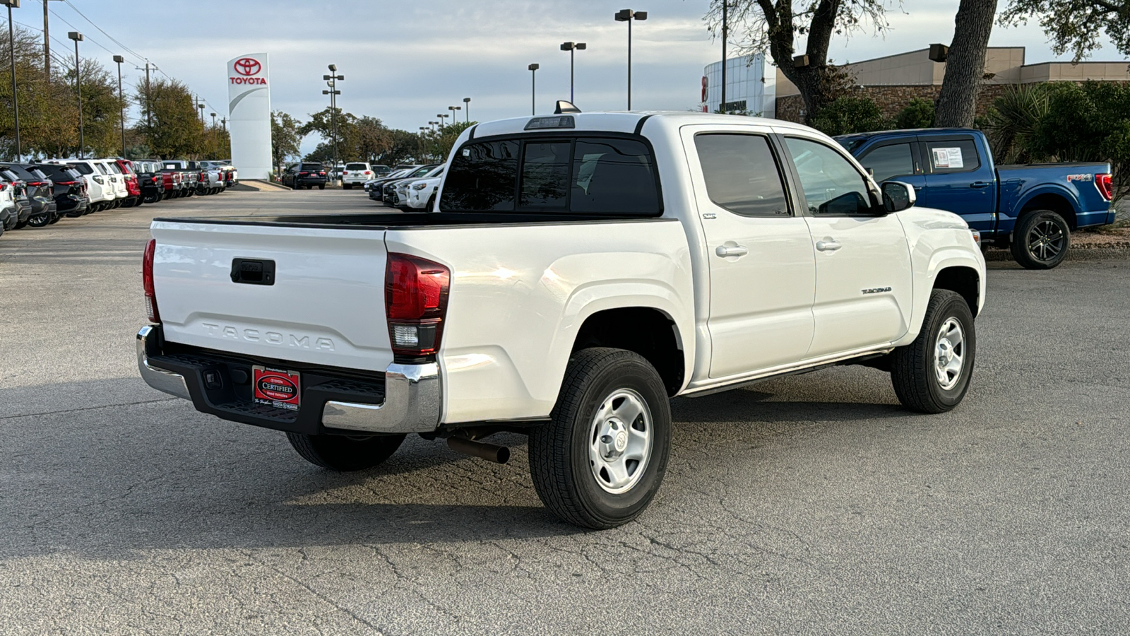 2023 Toyota Tacoma SR5 8