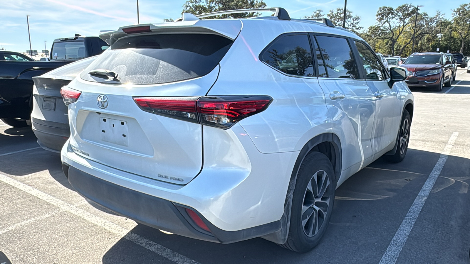 2023 Toyota Highlander XLE 6