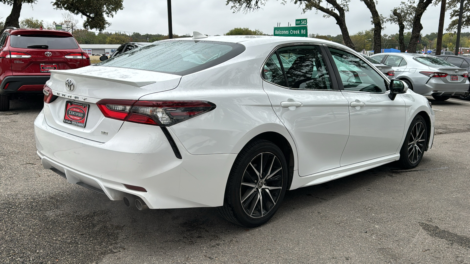 2022 Toyota Camry SE 8