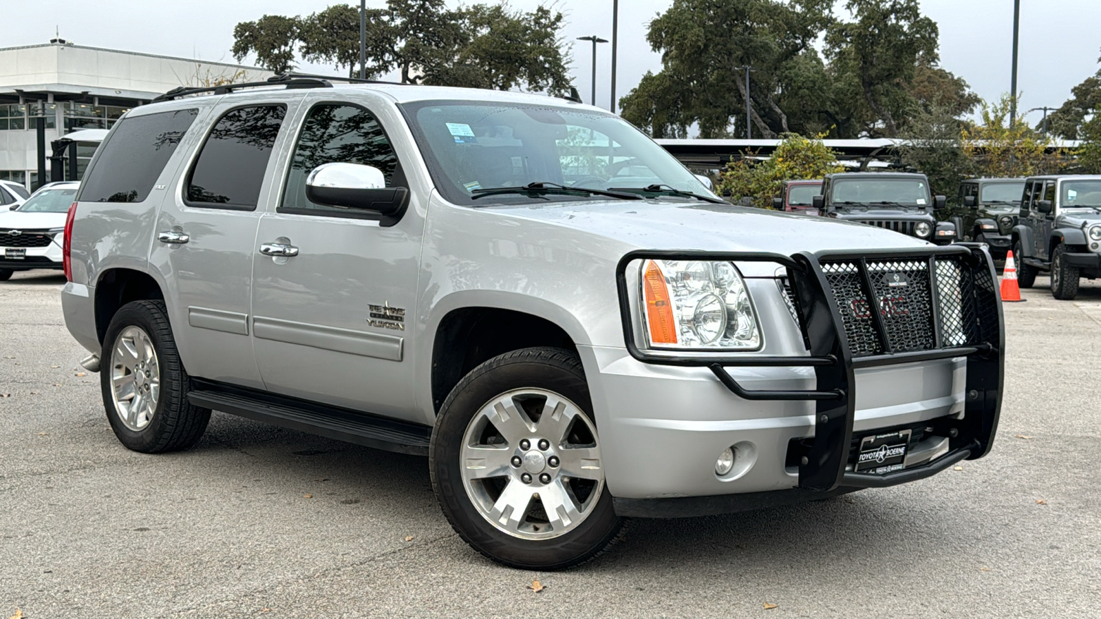 2014 GMC Yukon SLT 2