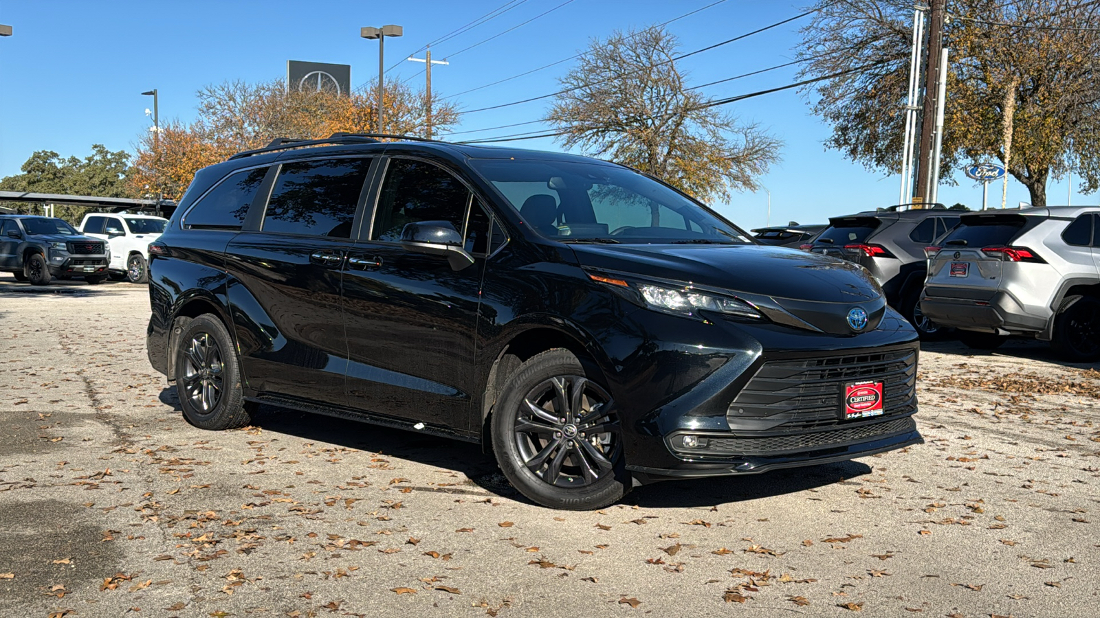 2024 Toyota Sienna Woodland Edition 41