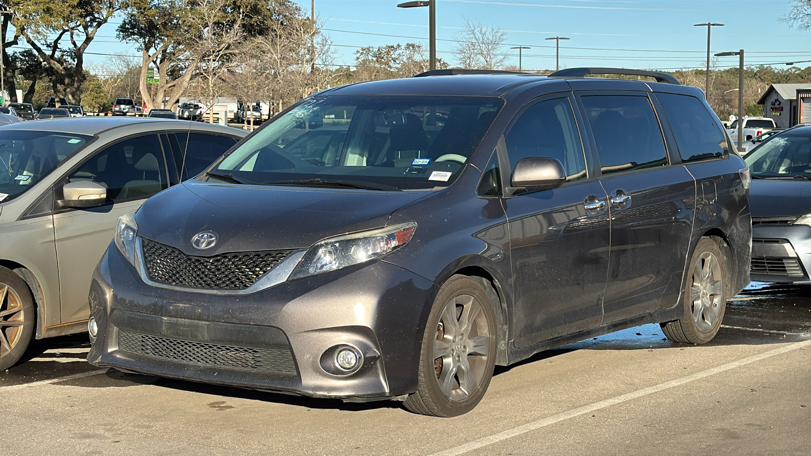 2013 Toyota Sienna SE 3